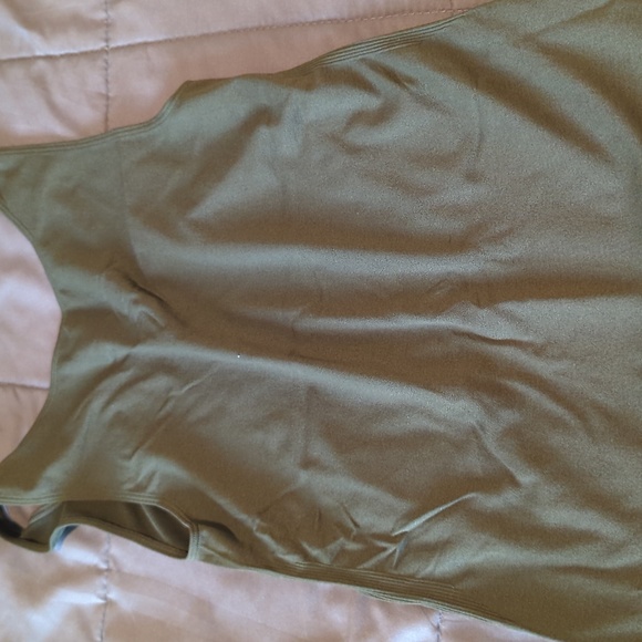 Brand new under shirt. Nylon and Spandex - Picture 3 of 4